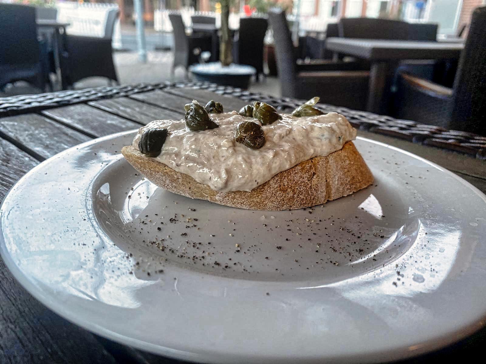 Bruschetta vitello tonnato - 2,70€